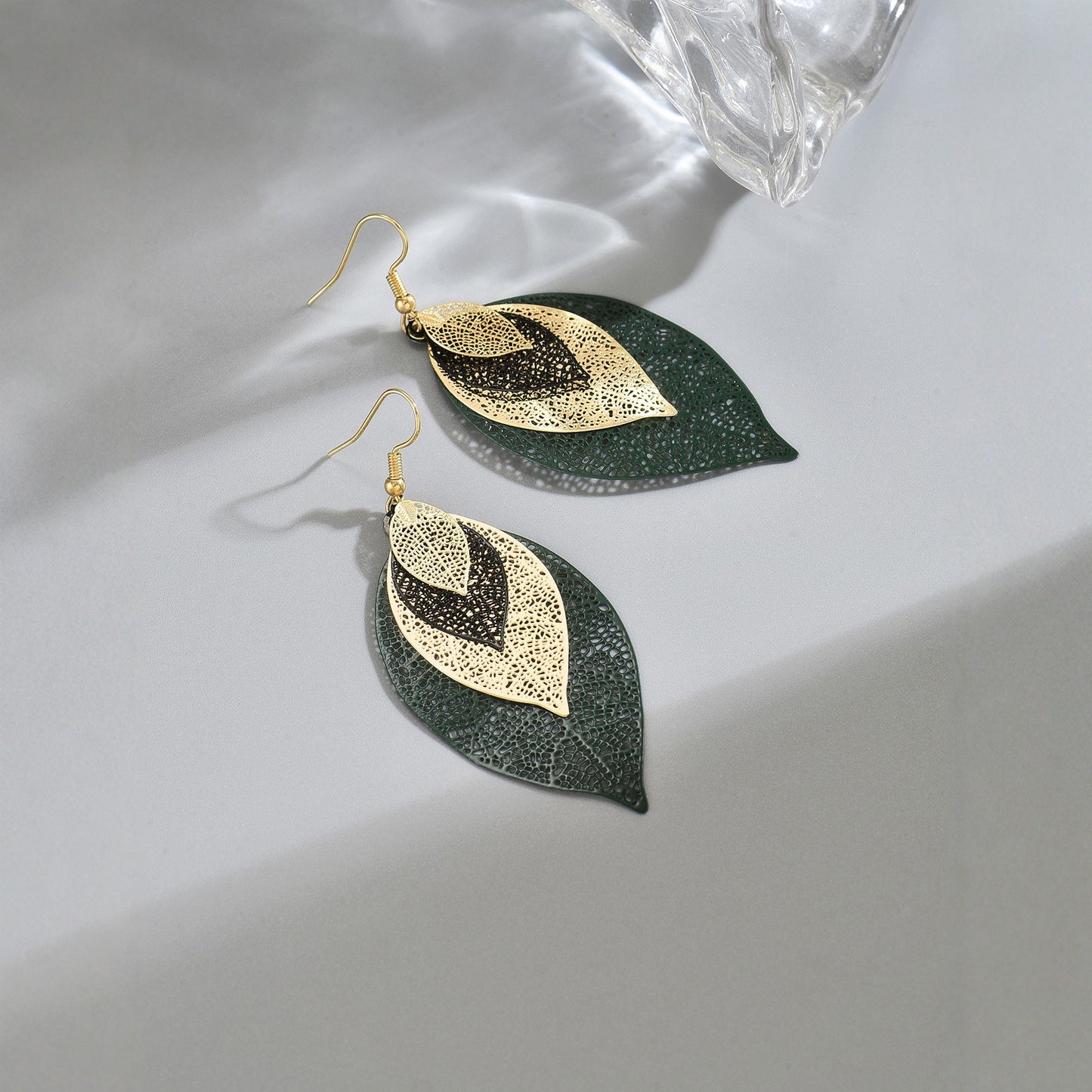 Gold Hollow Leaf Drop Earrings – Elegant Retro Statement Jewellery for Women