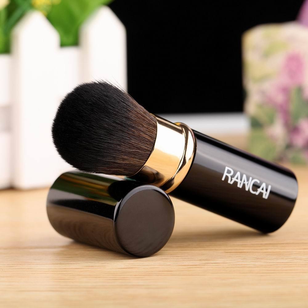RANCAI Mini Retractable Makeup Brush – Portable, Soft & Travel-Friendly